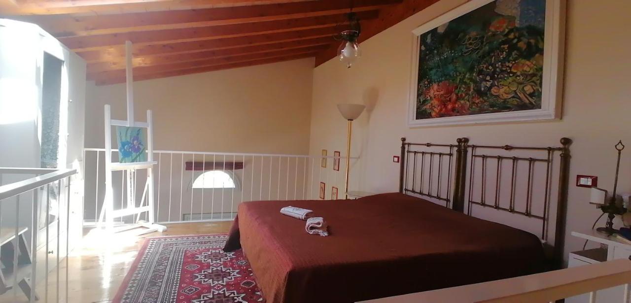 Agriturismo Podere Il Fornacino サンタ・ルーチェ エクステリア 写真