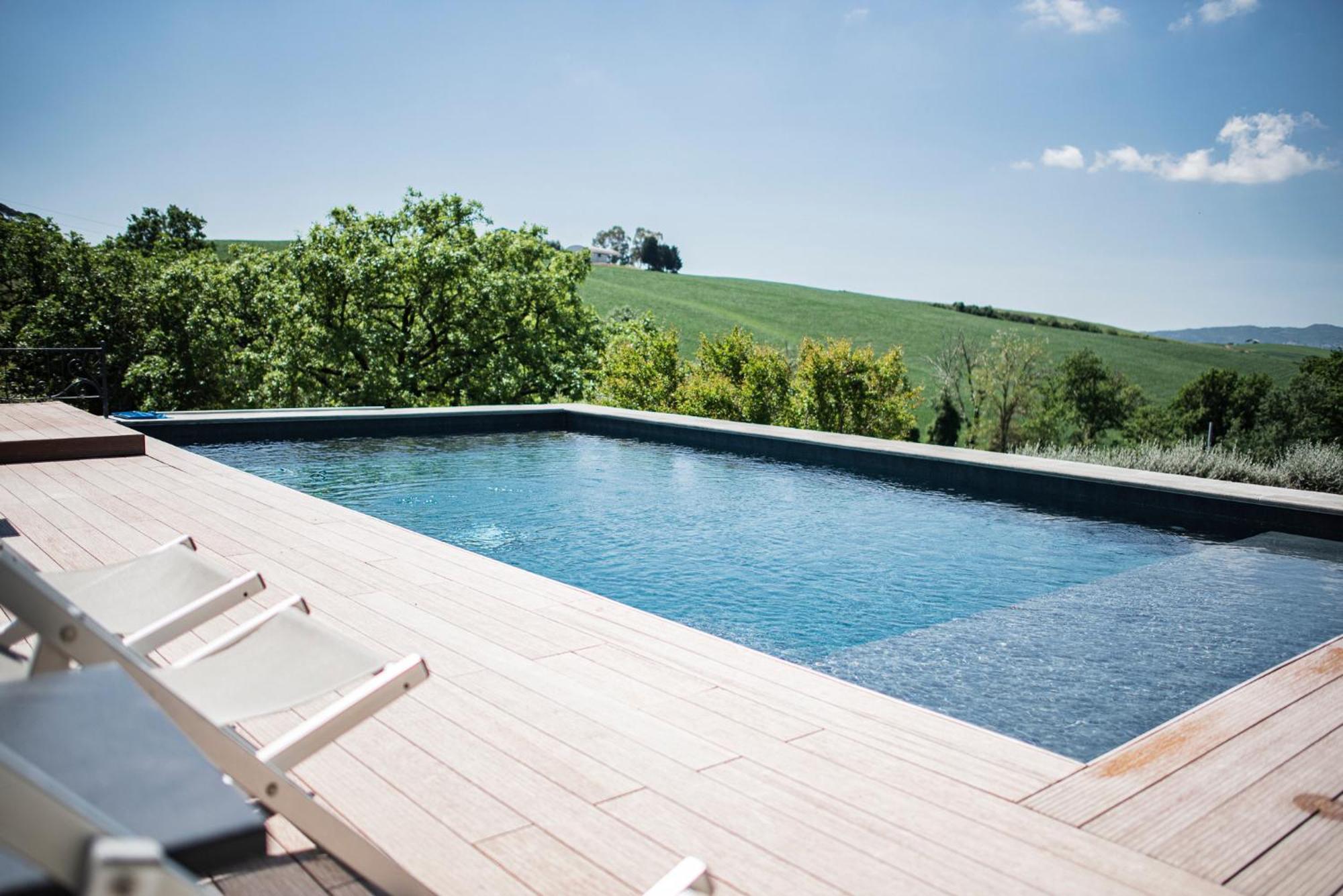Agriturismo Podere Il Fornacino サンタ・ルーチェ エクステリア 写真