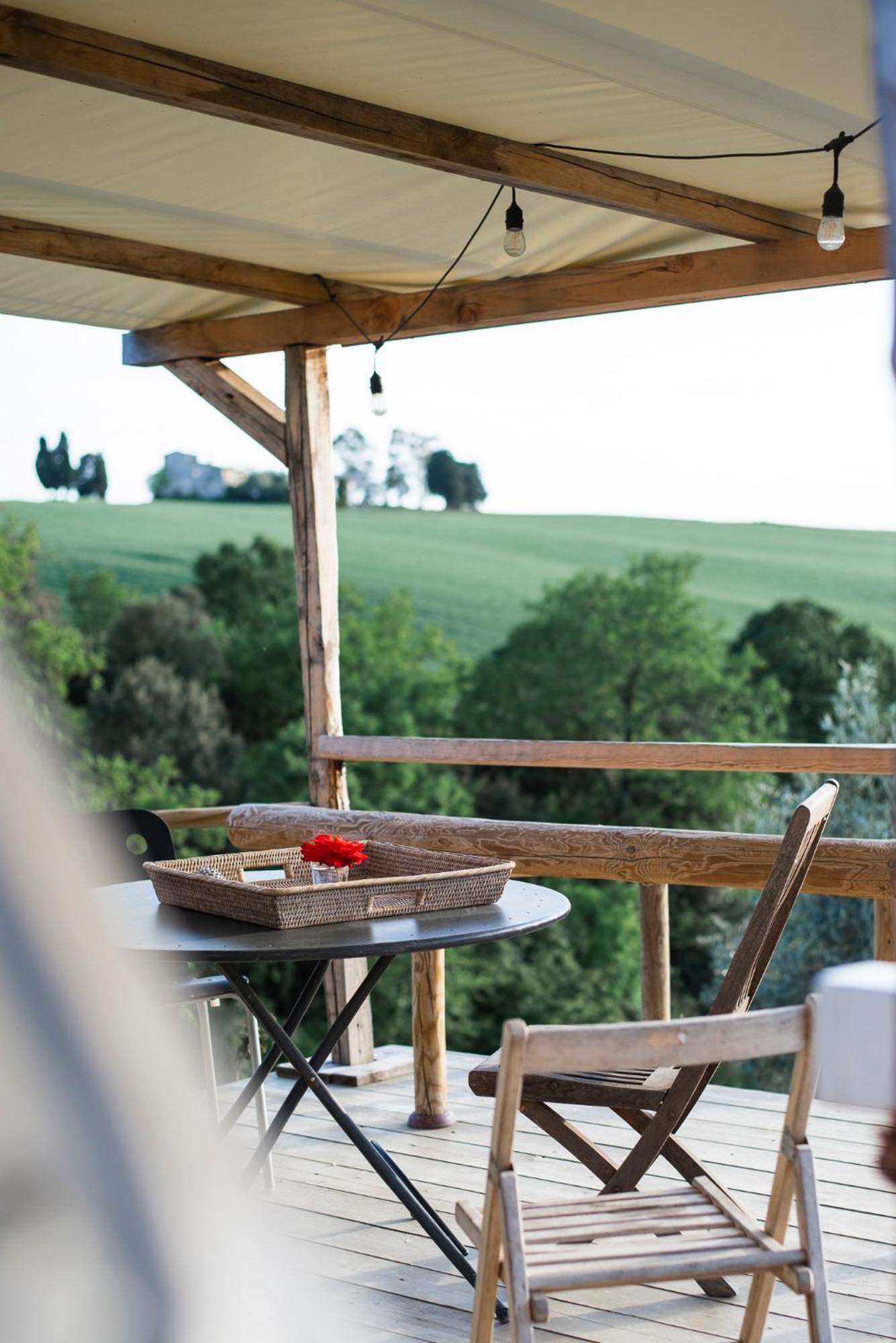 Agriturismo Podere Il Fornacino サンタ・ルーチェ エクステリア 写真