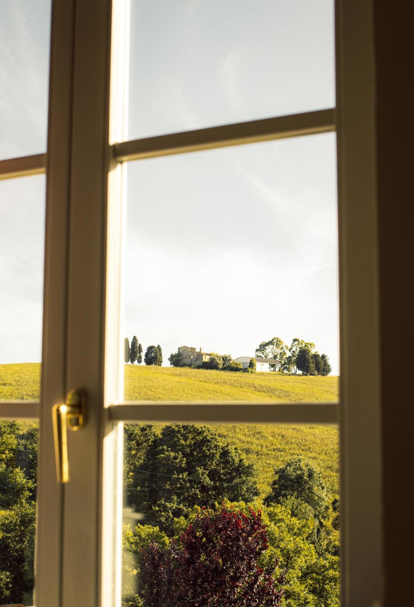 Agriturismo Podere Il Fornacino サンタ・ルーチェ エクステリア 写真