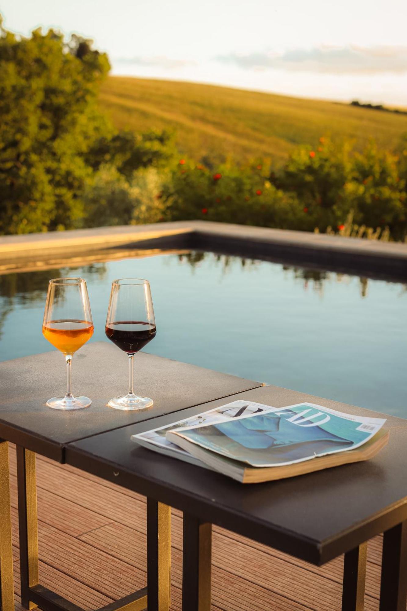Agriturismo Podere Il Fornacino サンタ・ルーチェ エクステリア 写真